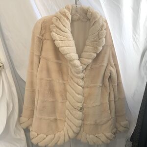 Gorgeous Reversible Mink Coat